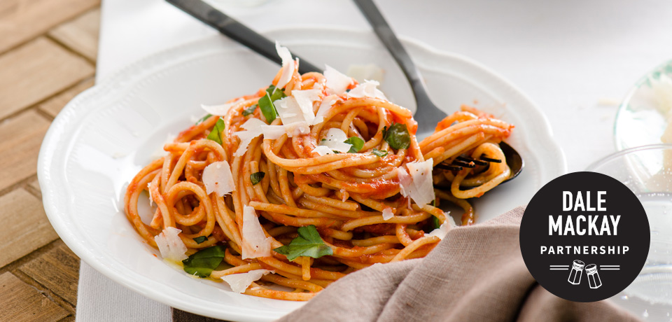 Spaghetti with Pomodoro Sauce and Basil